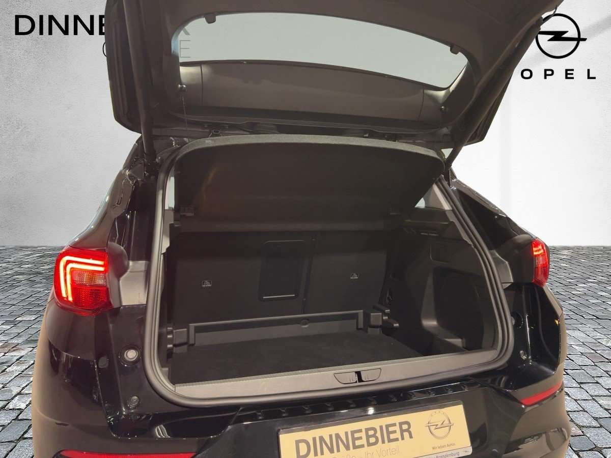 Fahrzeugbild eines Opel Grandland X