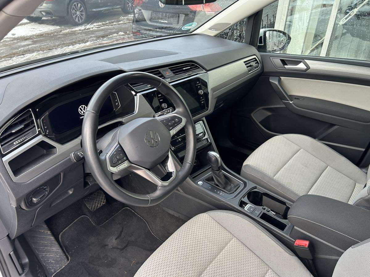 Fahrzeugbild eines Volkswagen Touran