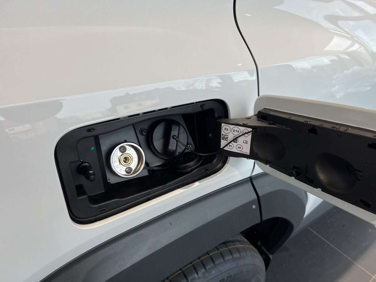 Fahrzeugbild eines Dacia Bigster