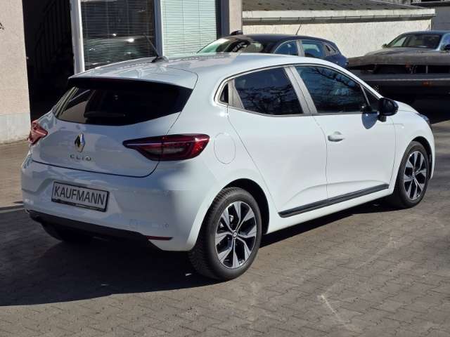 Fahrzeugbild eines Renault Clio