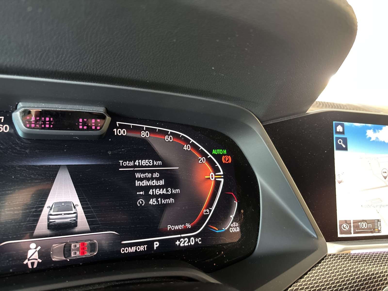 Fahrzeugbild eines BMW X6
