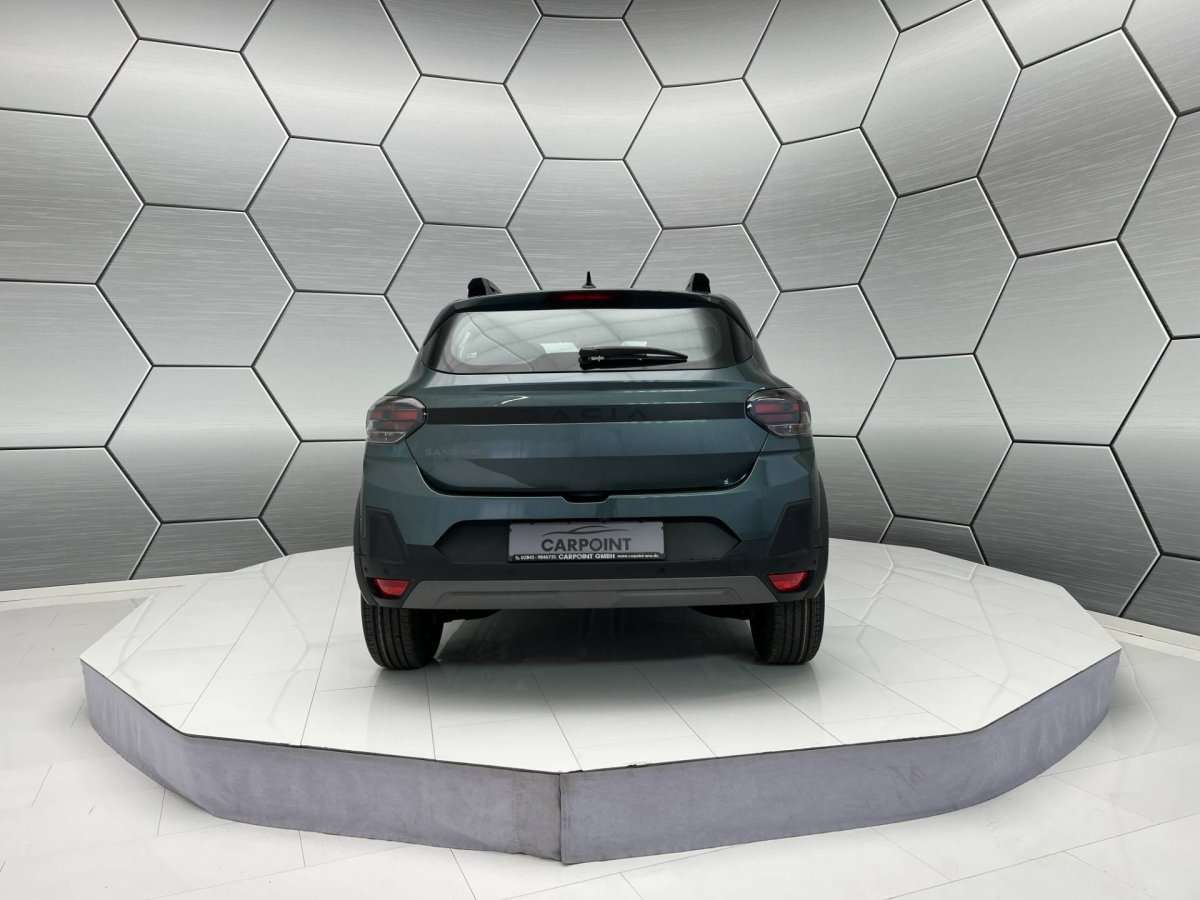 Fahrzeugbild eines Dacia Sandero