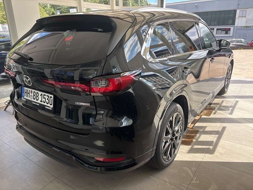 Fahrzeugbild eines Mazda CX-80