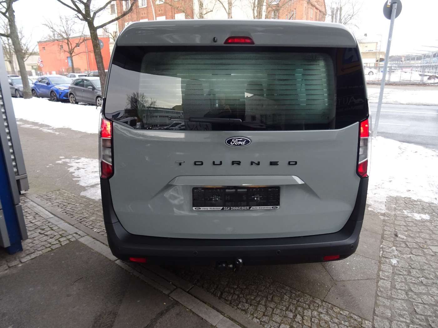 Fahrzeugbild eines Ford Tourneo Courier