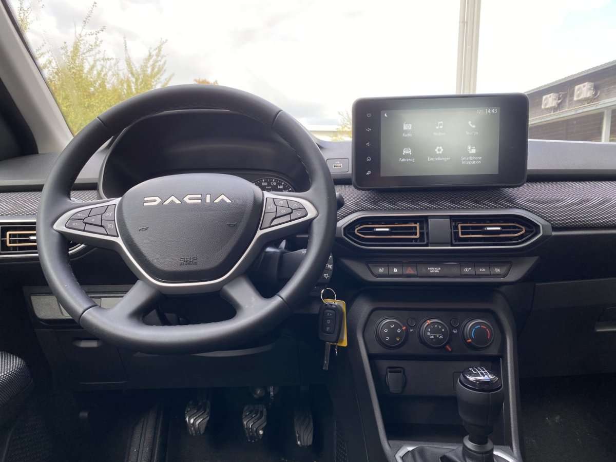 Fahrzeugbild eines Dacia Sandero