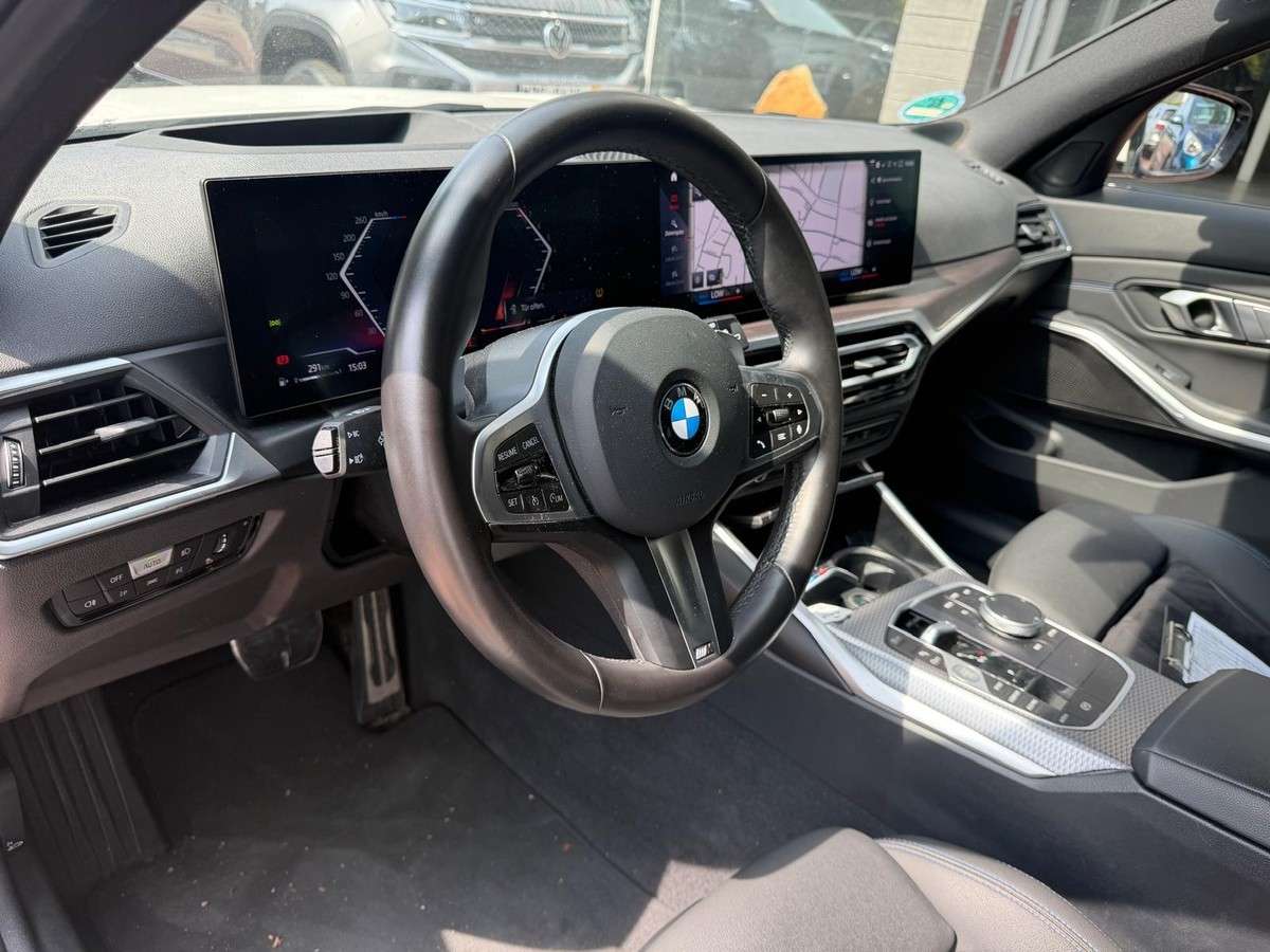 Fahrzeugbild eines BMW 3er-Reihe