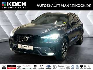 Schräge Frontansicht auf einen Volvo XC60 , freigestellt