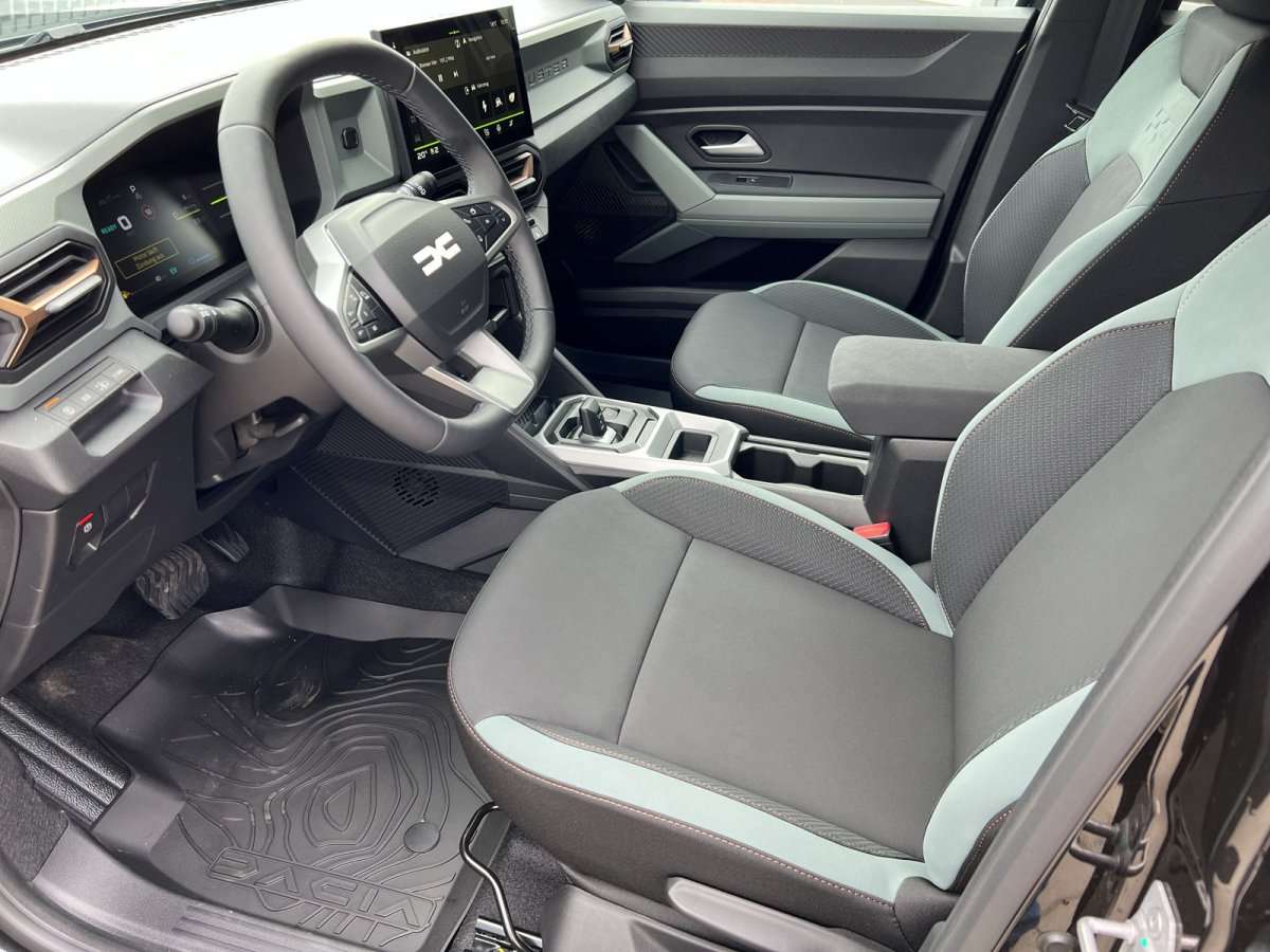 Fahrzeugbild eines Dacia Duster