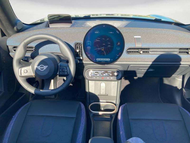 Fahrzeugbild eines MINI COOPER