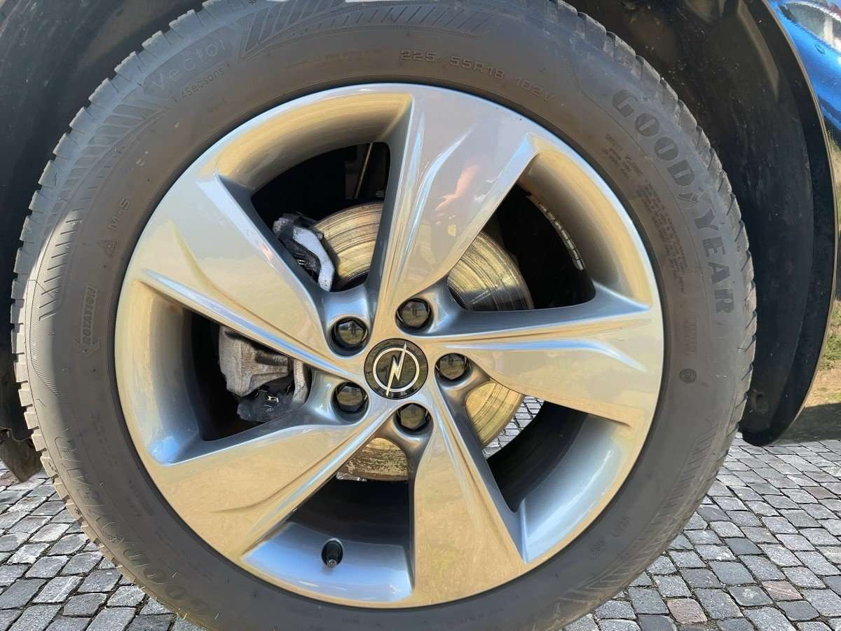 Fahrzeugbild eines Opel Grandland X