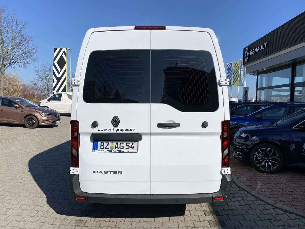 Fahrzeugbild eines Renault Master