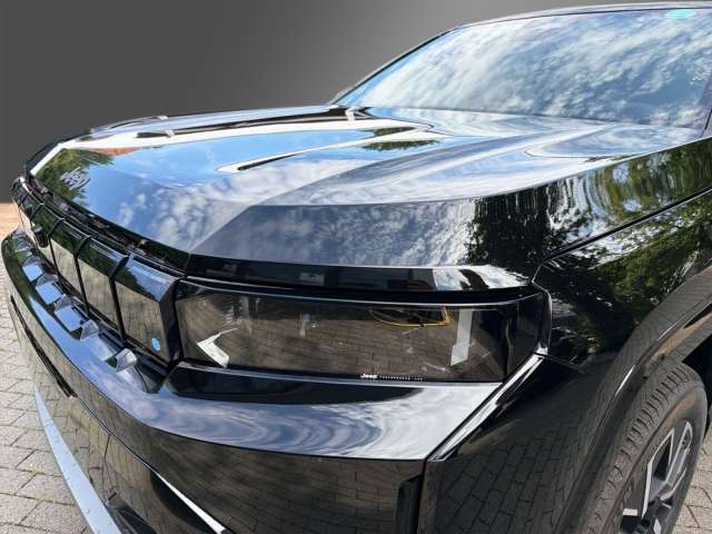 Fahrzeugbild eines Jeep Compass