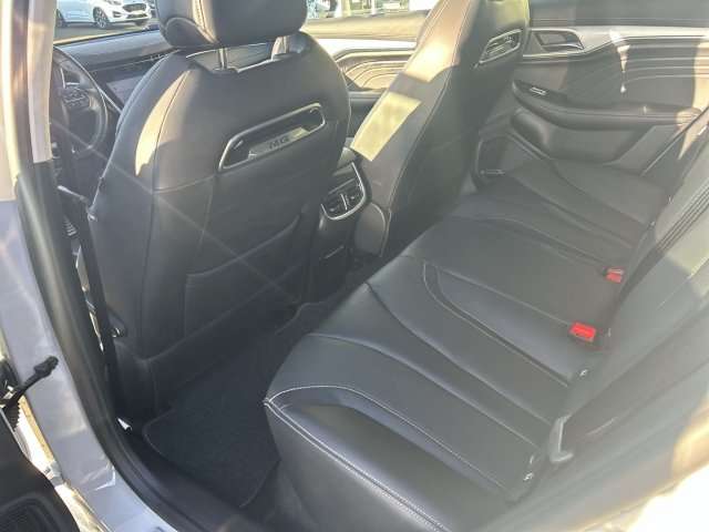 Fahrzeugbild eines MG Marvel R