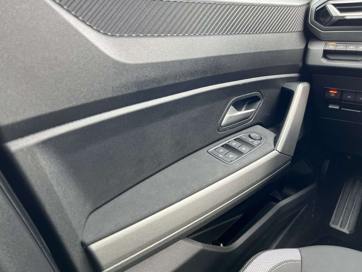 Fahrzeugbild eines Dacia Bigster