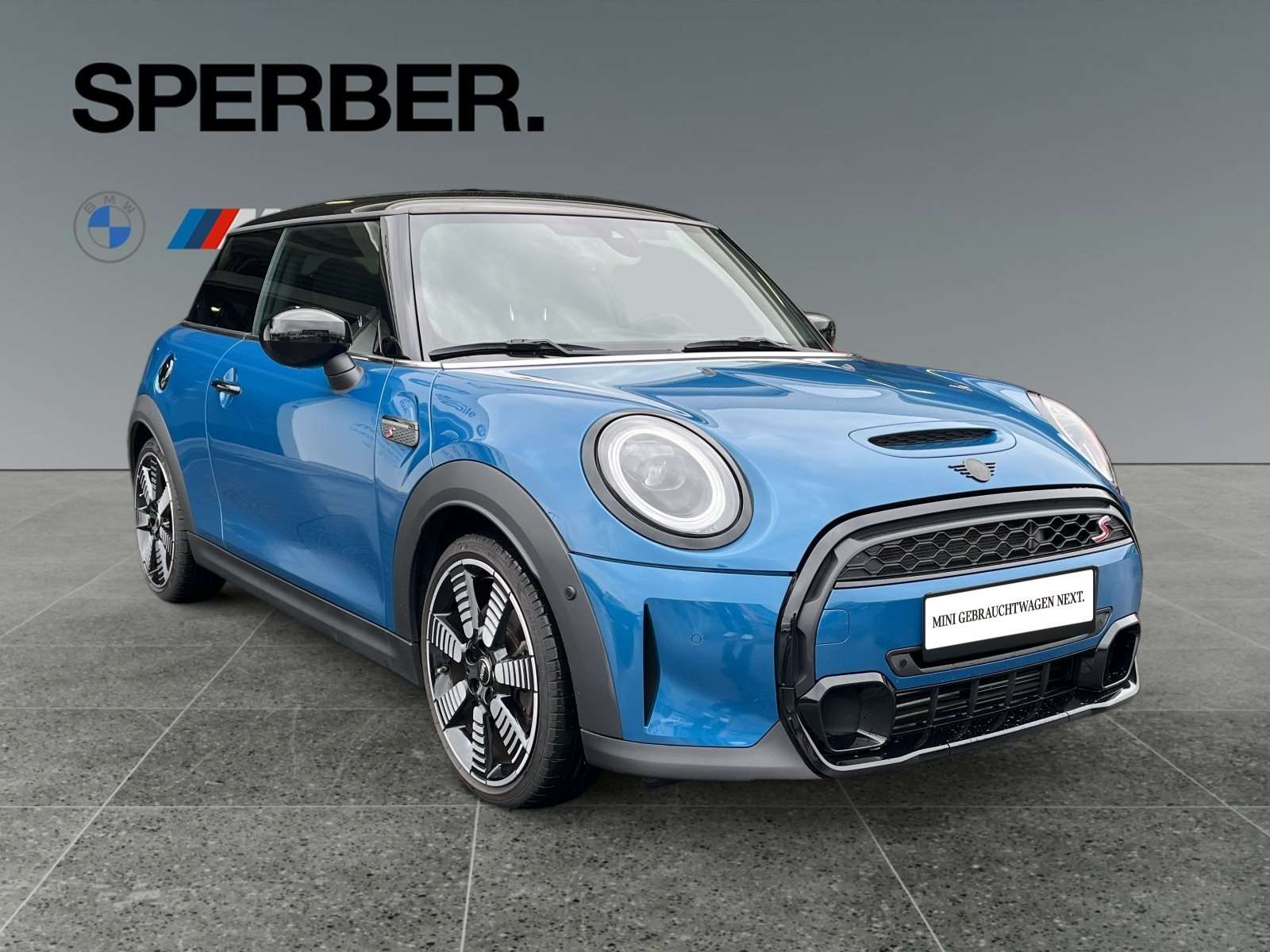 Fahrzeugbild eines MINI COOPER