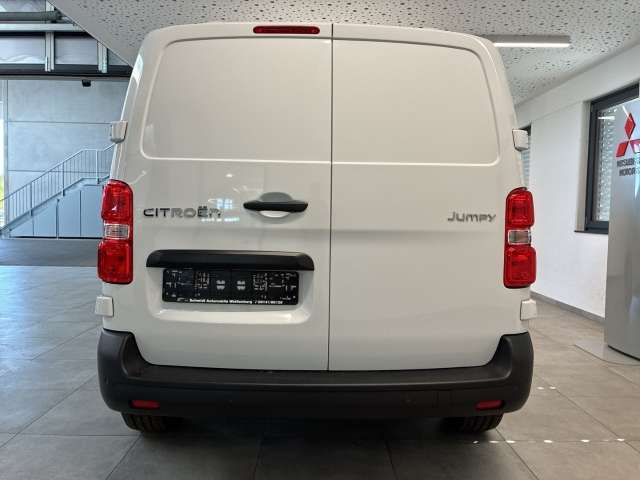 Fahrzeugbild eines Citroën Jumpy