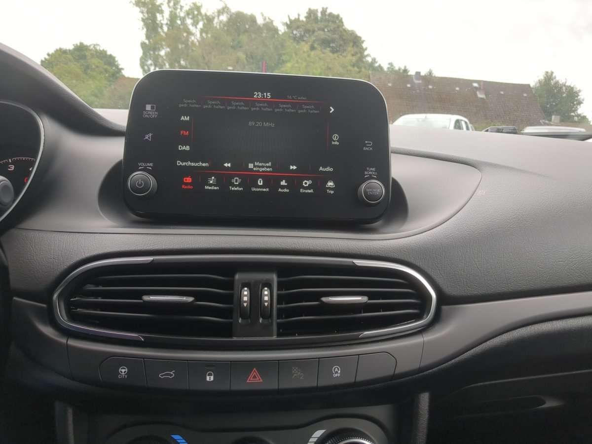Fahrzeugbild eines Fiat Tipo