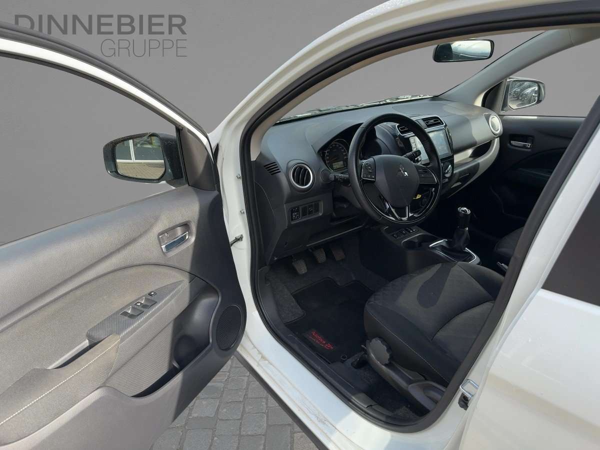 Fahrzeugbild eines Mitsubishi Space Star