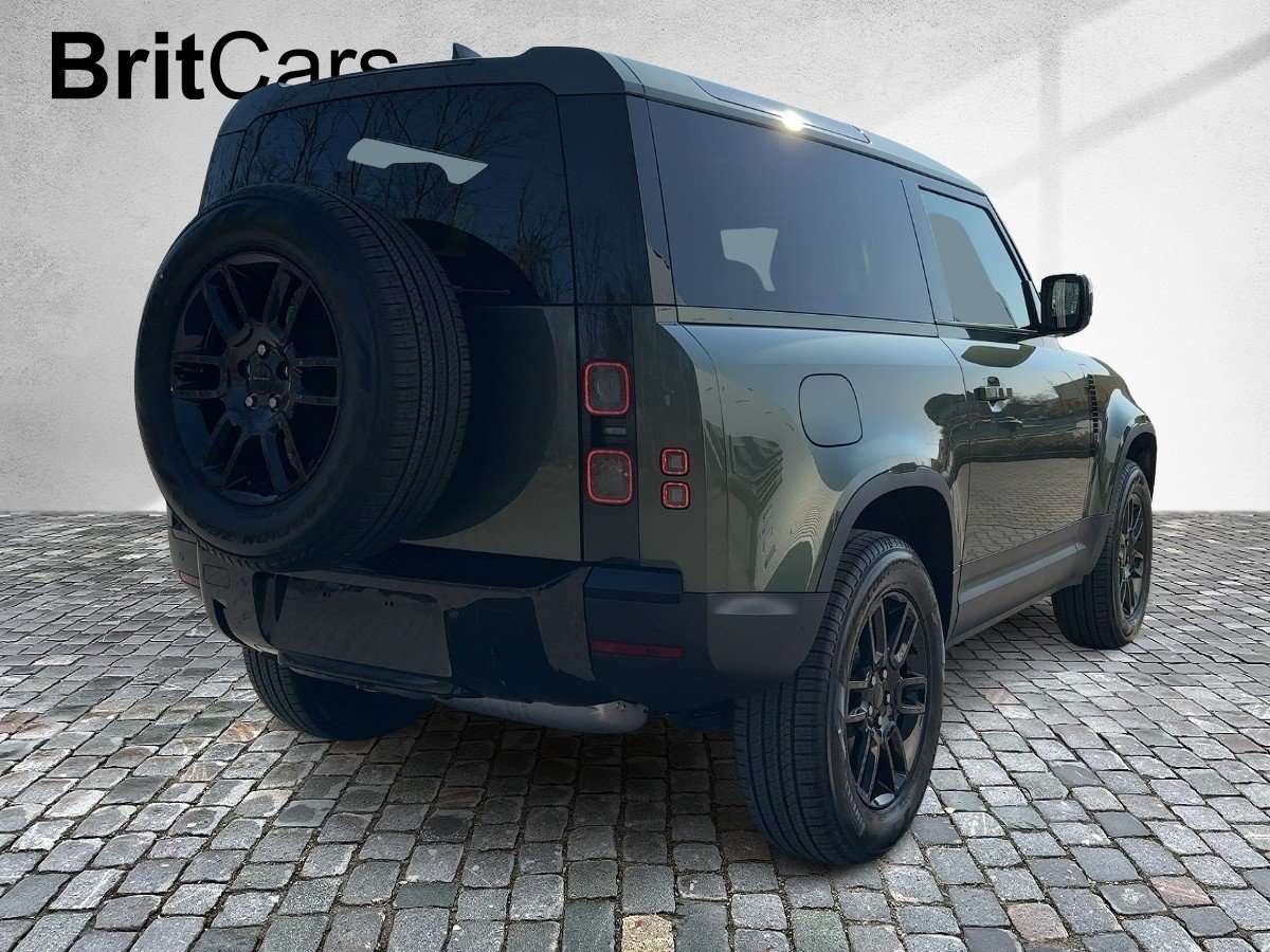 Fahrzeugbild eines Land Rover Defender