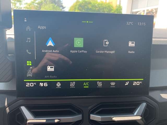 Fahrzeugbild eines Dacia Bigster
