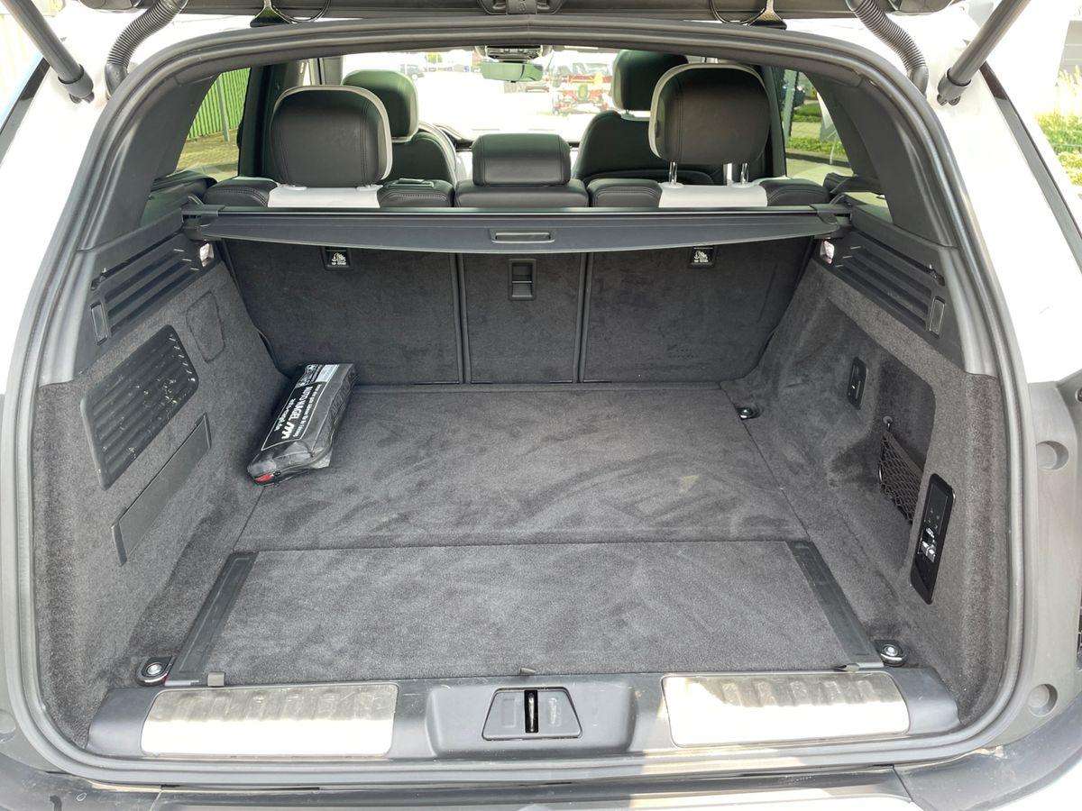 Fahrzeugbild eines Land Rover Range Rover Sport