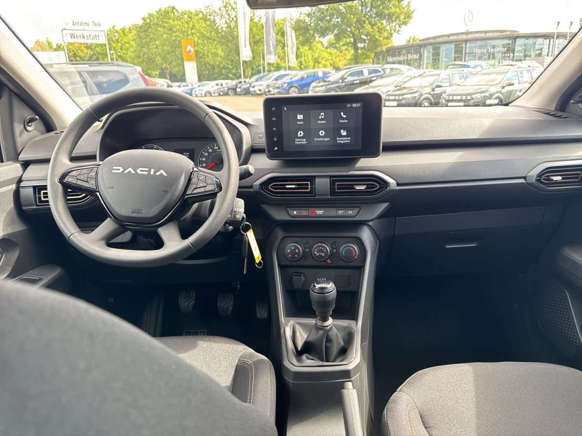 Fahrzeugbild eines Dacia Sandero
