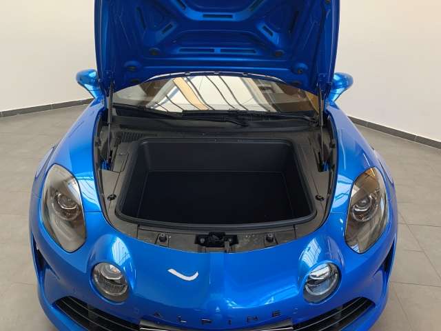 Fahrzeugbild eines Alpine A110