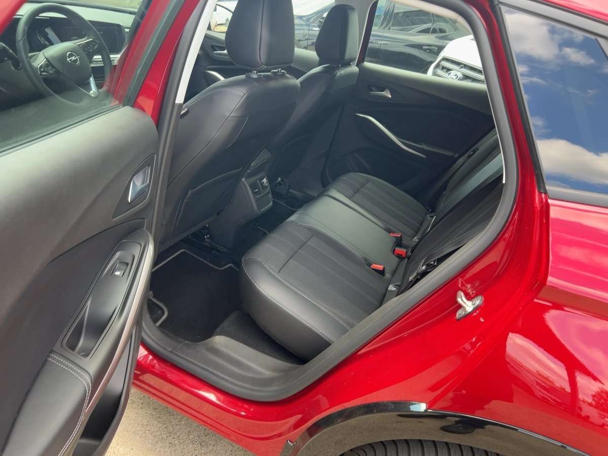 Fahrzeugbild eines Opel Grandland X