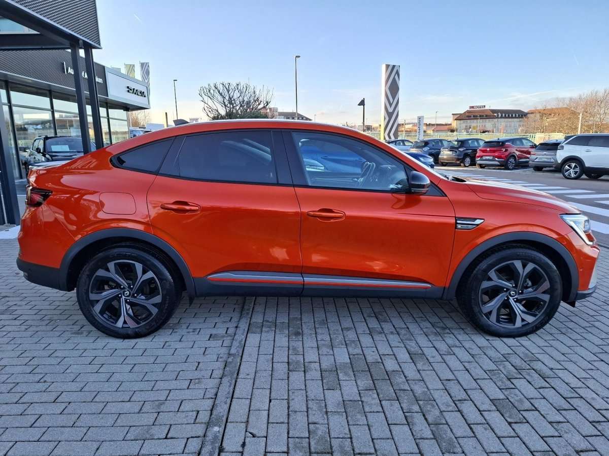 Fahrzeugbild eines Renault Arkana