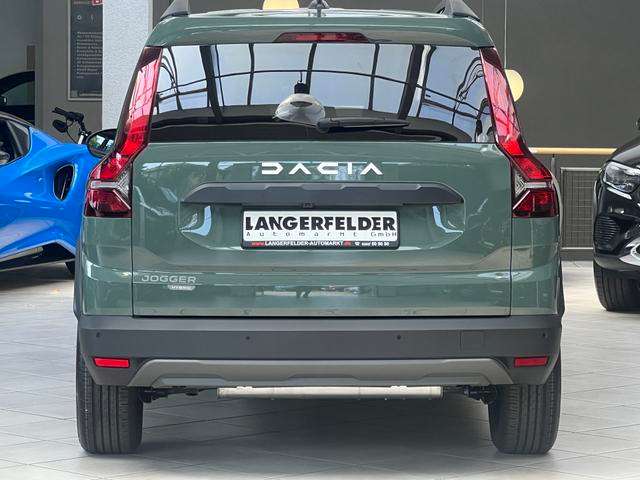 Fahrzeugbild eines Dacia Jogger
