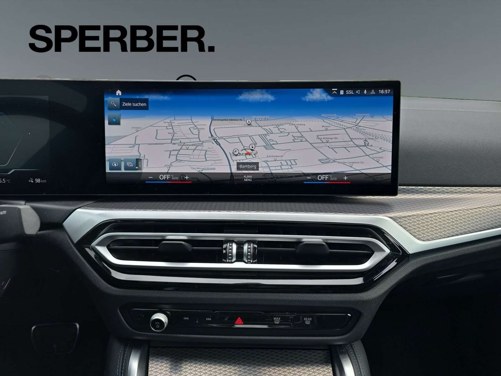 Fahrzeugbild eines BMW i4