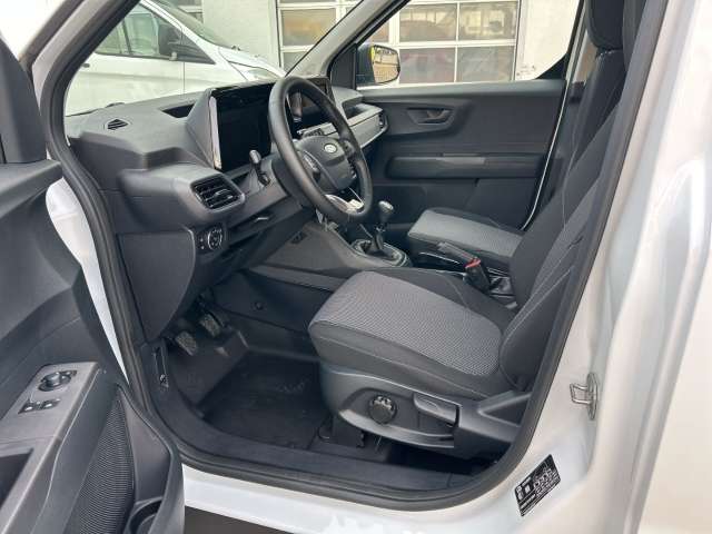 Fahrzeugbild eines Ford Transit Courier