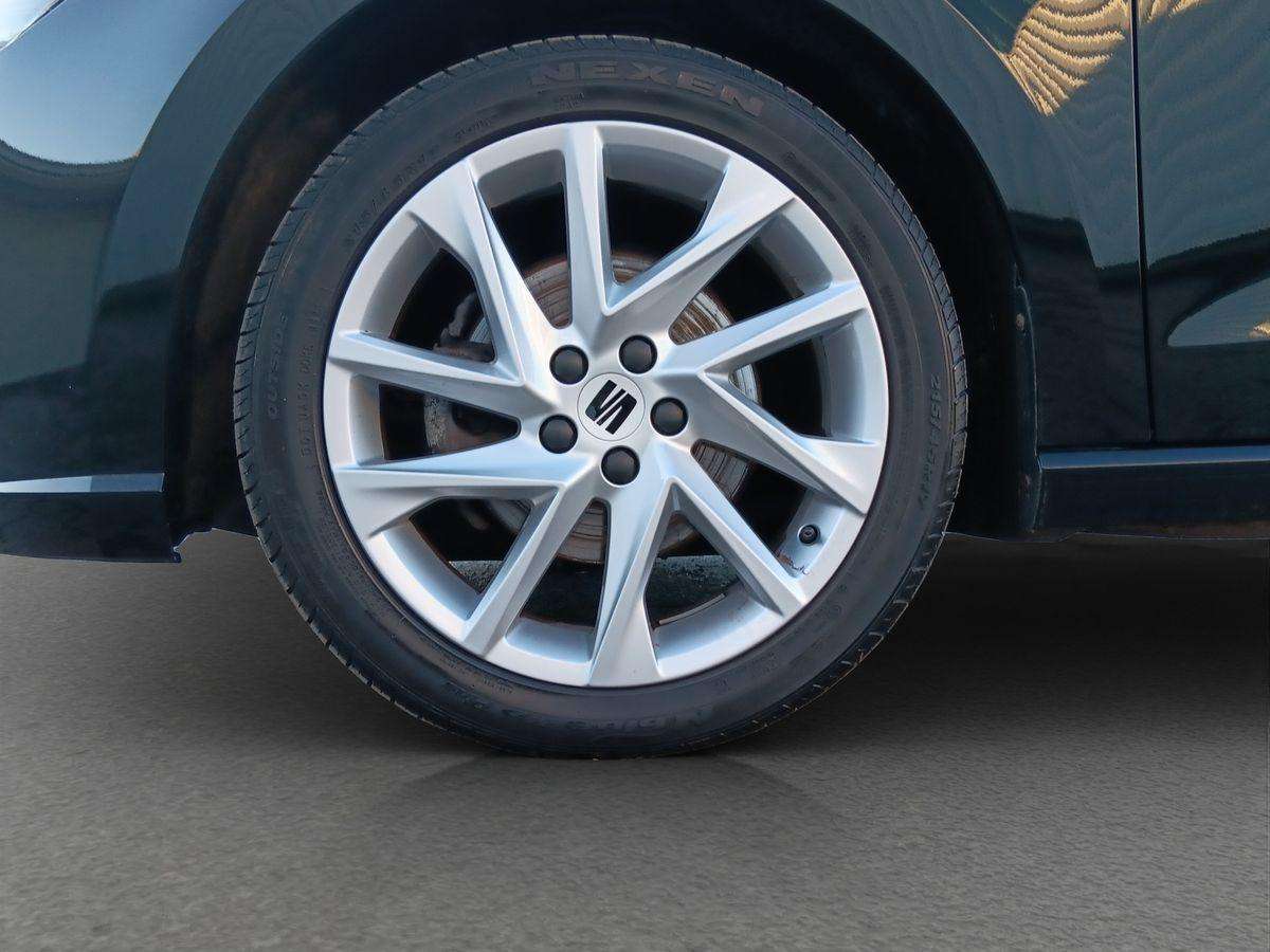 Fahrzeugbild eines SEAT Ibiza