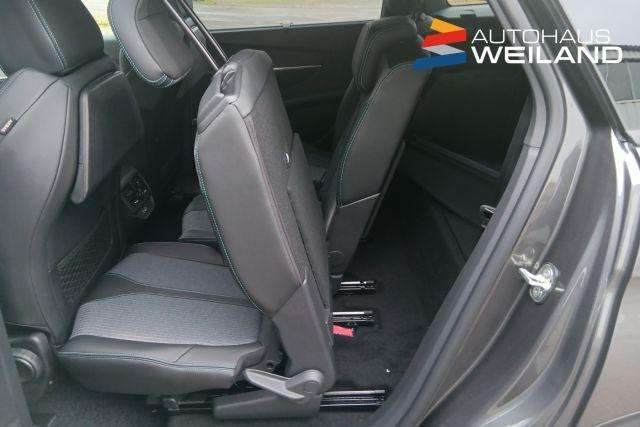 Fahrzeugbild eines Peugeot 5008