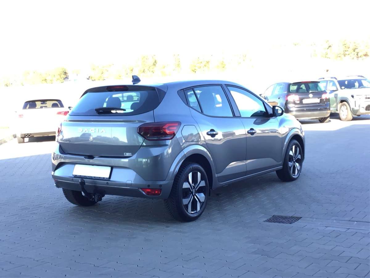 Fahrzeugbild eines Dacia Sandero