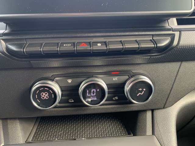 Fahrzeugbild eines Renault Kangoo E-TECH