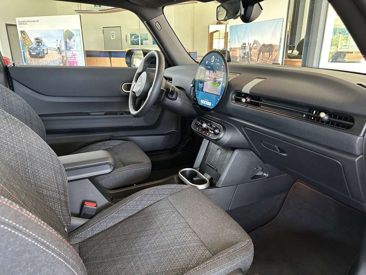 Fahrzeugbild eines MINI COOPER