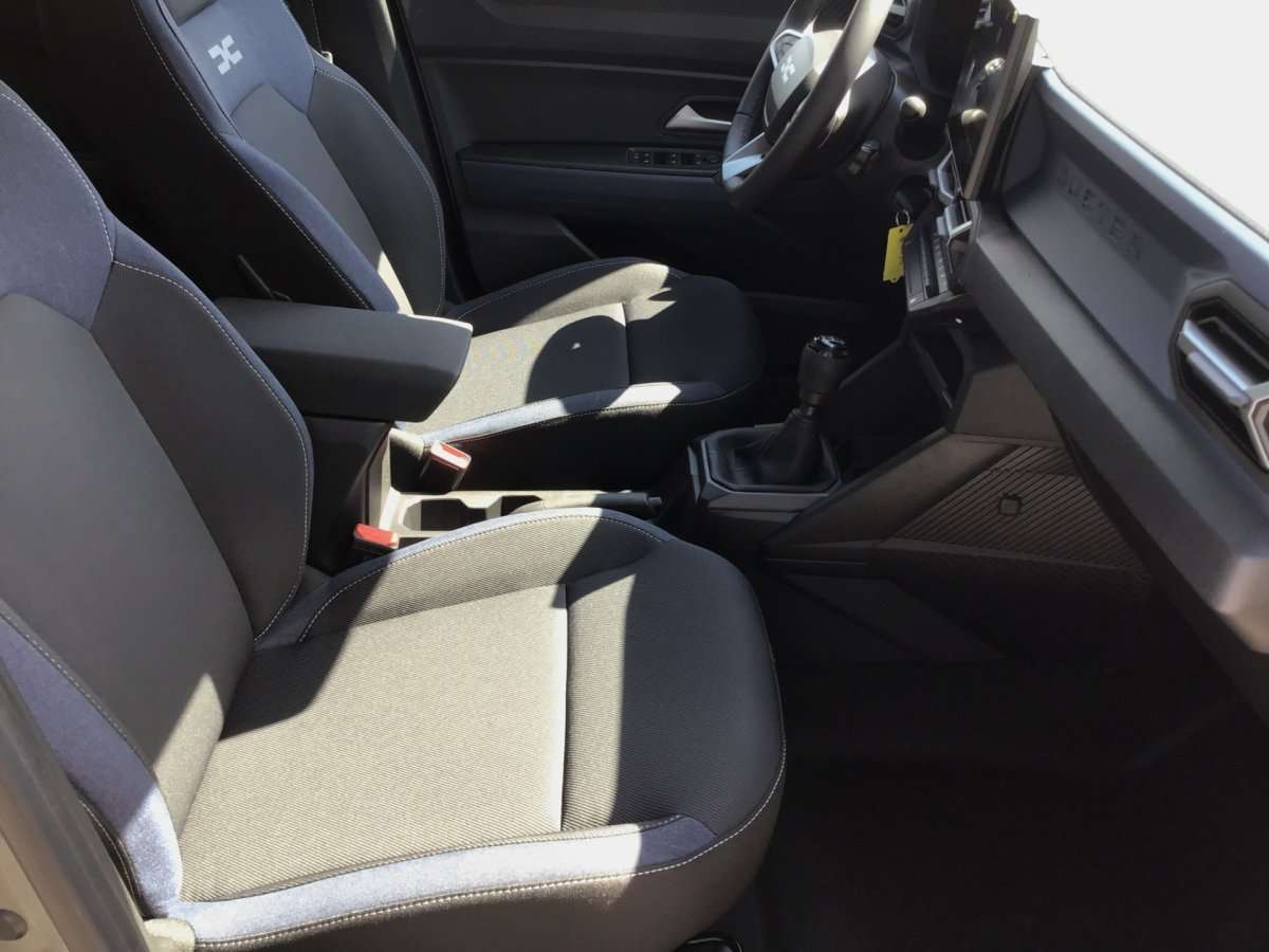 Fahrzeugbild eines Dacia Duster