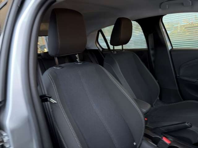 Fahrzeugbild eines Opel Corsa