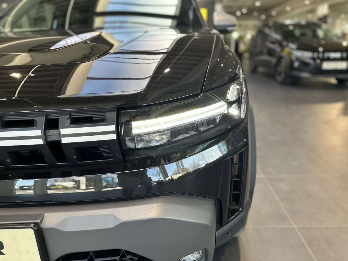 Fahrzeugbild eines Dacia Duster