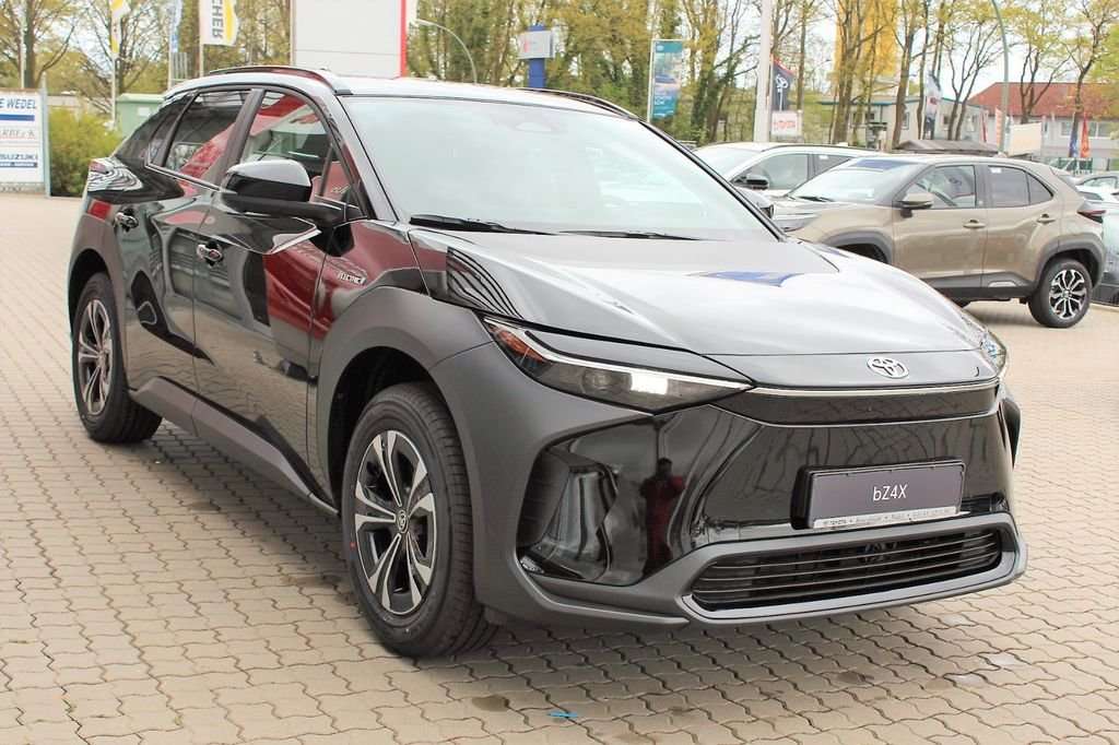 Fahrzeugbild eines Toyota bZ4X