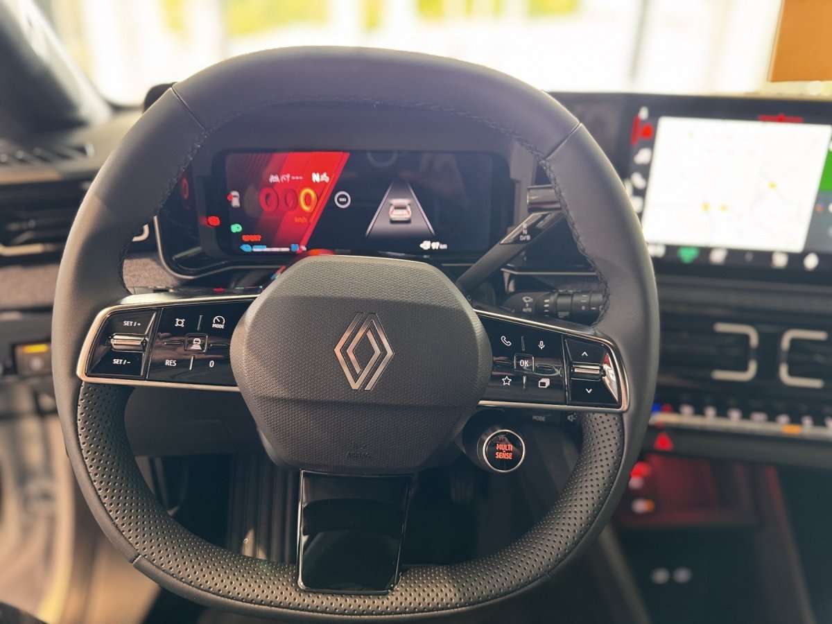 Fahrzeugbild eines Renault 5 E-TECH