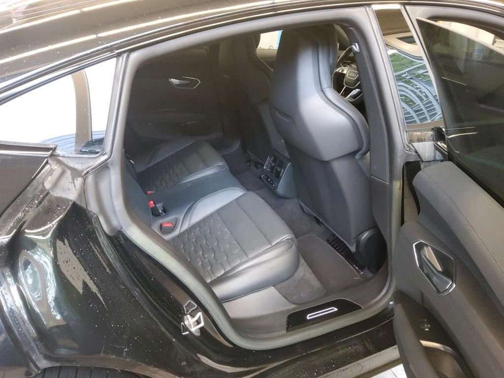 Fahrzeugbild eines Audi e-tron GT