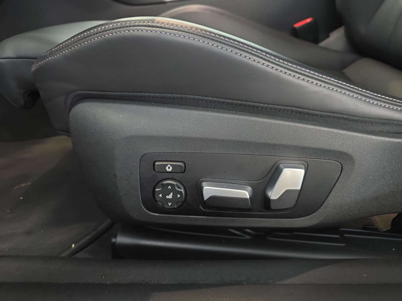 Fahrzeugbild eines BMW 4er-Reihe