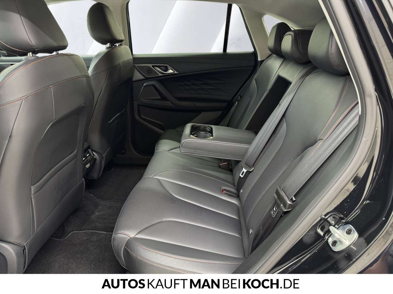 Fahrzeugbild eines MG HS