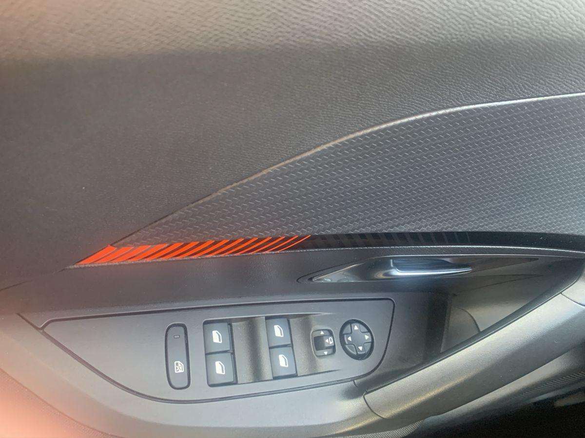 Fahrzeugbild eines Peugeot 2008