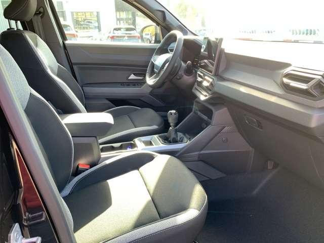Fahrzeugbild eines Dacia Duster