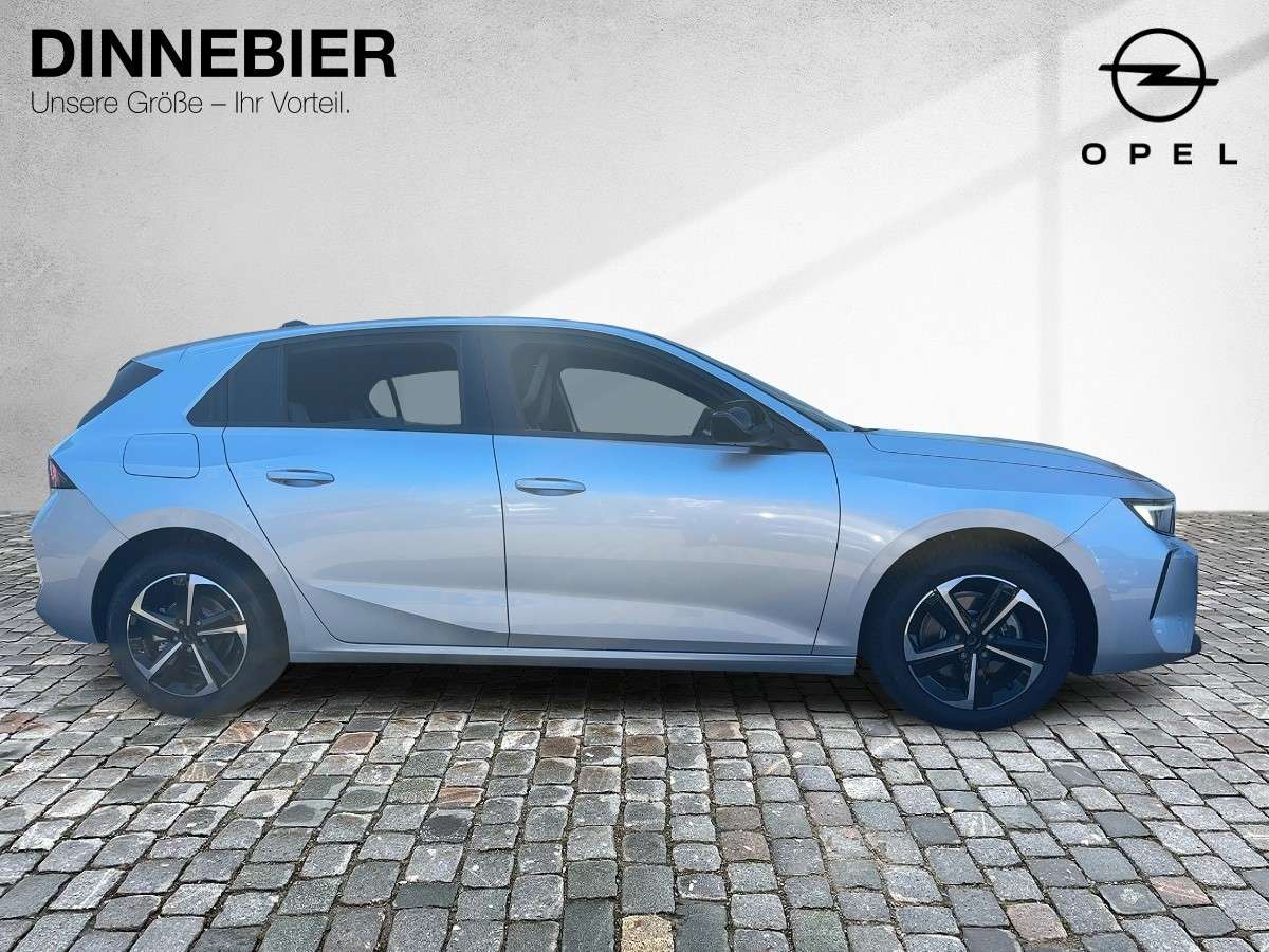 Fahrzeugbild eines Opel Astra