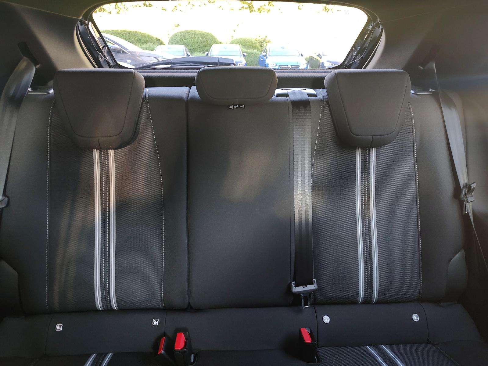 Fahrzeugbild eines Opel Corsa