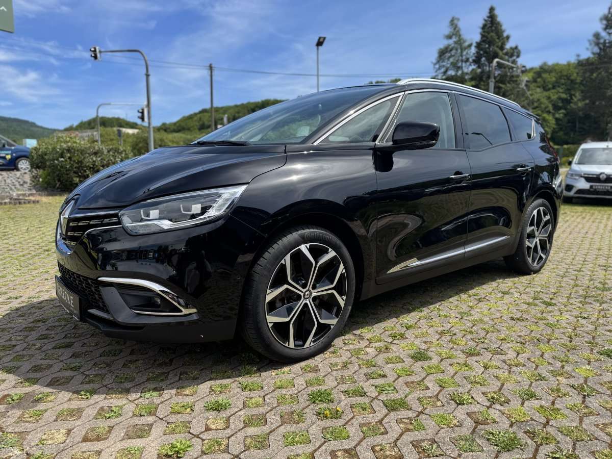 Fahrzeugbild eines Renault Grand Scénic